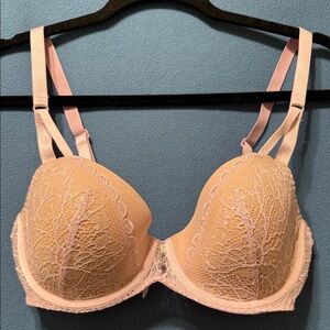 Elegant Lace Push-Up Bra - Lilac, Adjustable Straps 34D New Milavitsa